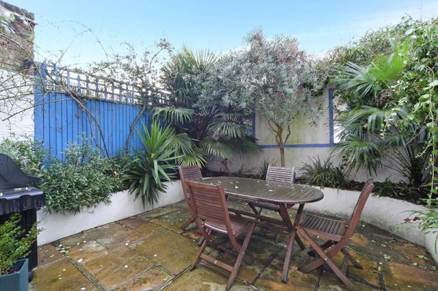  Image of 5 bedroom Terraced house for sale in Brayburne Avenue London SW4 at Brayburne Avenue  London, SW4 6AA