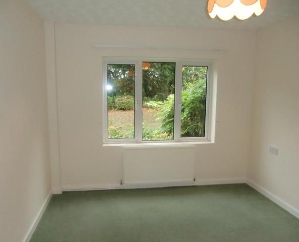  Image of 2 bedroom Bungalow to rent in Station Road Broadway WR12 at Bredon Court and Mews Station Road Broadway, WR12 7DL