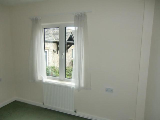  Image of 2 bedroom Bungalow to rent in Station Road Broadway WR12 at Bredon Court and Mews Station Road Broadway, WR12 7DL