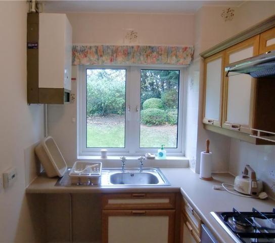  Image of 2 bedroom Bungalow to rent in Station Road Broadway WR12 at Bredon Court and Mews Station Road Broadway, WR12 7DL