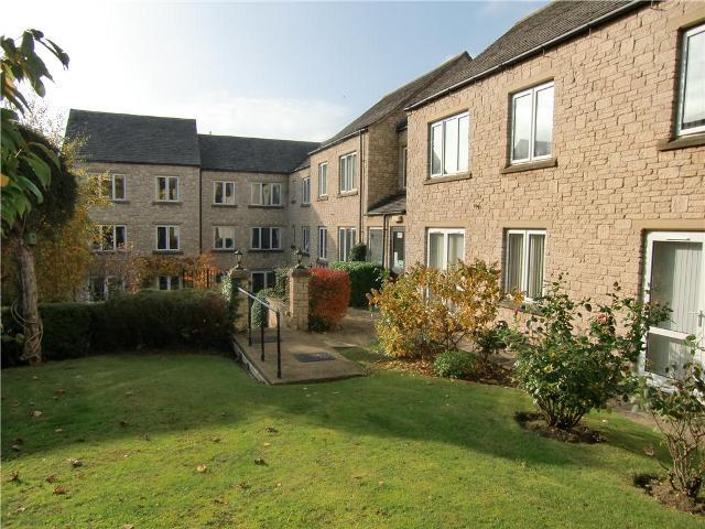  Image of 2 bedroom Bungalow to rent in Station Road Broadway WR12 at Bredon Court and Mews Station Road Broadway, WR12 7DL