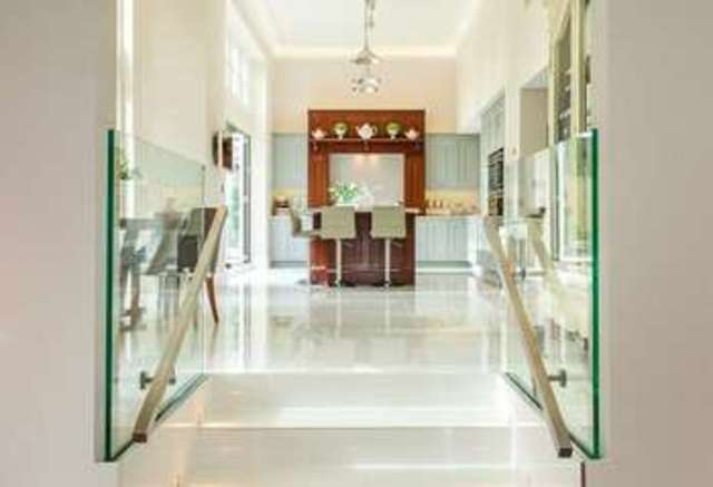  Image of 5 bedroom Detached house for sale in Bridge Street Berkhamsted HP4 at Bridge Street  Berkhamsted, HP4 2EB