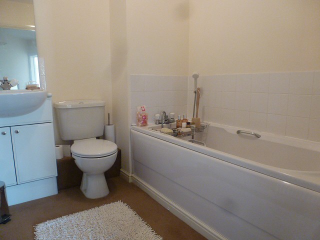  Image of 2 bedroom Flat to rent in Bright Wire Crescent Eastleigh SO50 at Eastleigh, SO50 5SQ