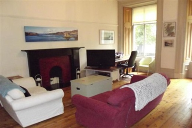  Image of 1 bedroom Flat to rent in Buckingham Terrace Glasgow G12 at Botanics Glasgow Glasgow, G12 8EB