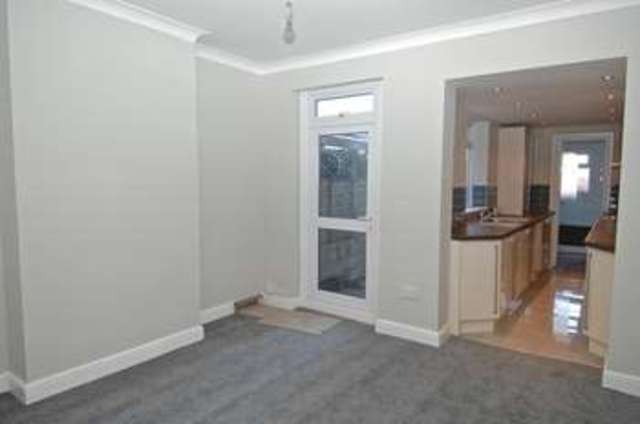  Image of 3 bedroom Terraced house to rent in Bury Street Norwich NR2 at Norwich Norfolk, NR2 2DN