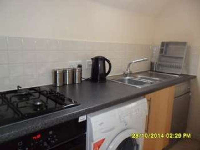  Image of 2 bedroom Flat to rent in Buscot Close Swindon SN25 at Priory Vale Swindon, SN25 2EU