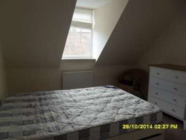  Image of 2 bedroom Flat to rent in Buscot Close Swindon SN25 at Priory Vale Swindon, SN25 2EU