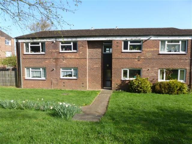  Image of 2 bedroom Maisonette for sale in Vega Road Bushey WD23 at Bushey Heath, WD23 4FX
