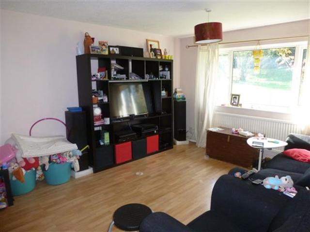  Image of 2 bedroom Maisonette for sale in Vega Road Bushey WD23 at Bushey Heath, WD23 4FX