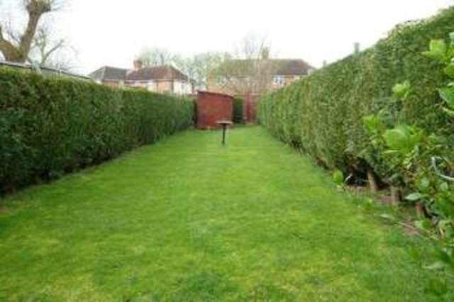  Image of 3 bedroom Terraced house for sale in Callington Road Reading RG2 at Callington Road  Reading, RG2 7QG