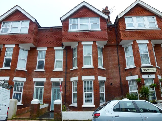  Image of Flat to rent in Cambridge Road Eastbourne BN22 at Eastbourne, BN22 7BS