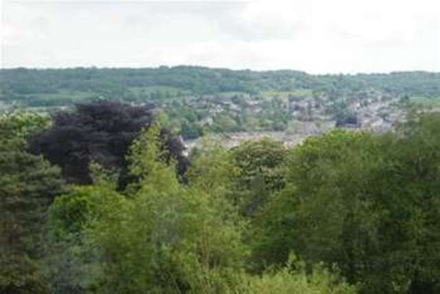  Image of 1 bedroom Flat to rent in Camden Crescent Bath BA1 at Bath, BA1 5HY