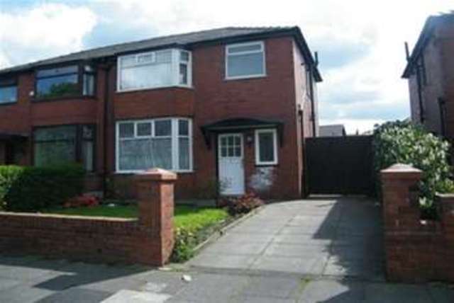  Image of 3 bedroom Detached house to rent in Cawdor Avenue Farnworth Bolton BL4 at Bolton, BL4 7HU