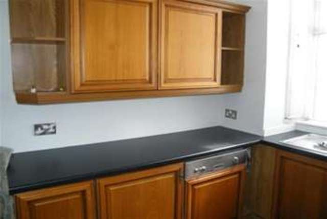  Image of 3 bedroom Detached house to rent in Cawdor Avenue Farnworth Bolton BL4 at Bolton, BL4 7HU
