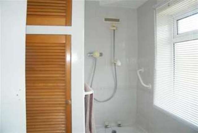  Image of 3 bedroom Detached house to rent in Cawdor Avenue Farnworth Bolton BL4 at Bolton, BL4 7HU