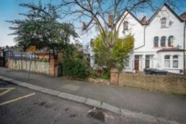  Image of 5 bedroom End of Terrace for sale in Champion Crescent London SE26 at Sydenham  Lower Sydenham, SE26 4HH