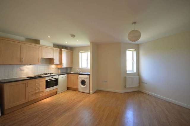  Image of 1 bedroom Apartment to rent in Chandler Way London SE15 at Chandley Way Rye Lane London, SE15 6GS
