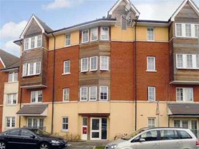  Image of 2 bedroom Apartment for sale in Churchill Avenue Basildon SS14 at Basildon Essex Basildon, SS14 3SB