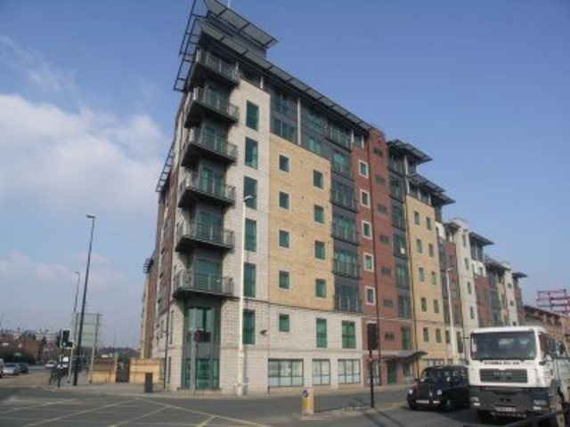  Image of 2 bedroom Flat to rent in Chapel Street Salford M3 at 156 Chapel Street Salford Manchester, M3 6ET