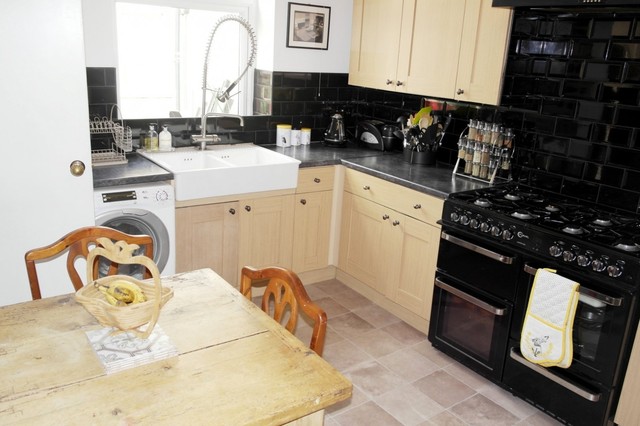  Image of 3 bedroom Detached house to rent in Clara Street Farsley Pudsey LS28 at Farsley, LS28 5DS