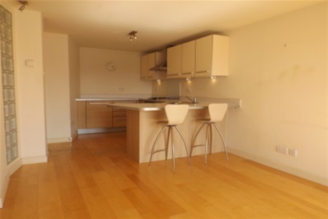  Image of 1 bedroom Flat to rent in Clyde Street Glasgow G1 at City Centre Glasgow Glasgow, G1 4NP