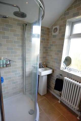 Image of 2 bedroom Semi-Detached house to rent in Coldbath Road Moseley Birmingham B13 at Coldbath Road  Birmingham, B13 0AG