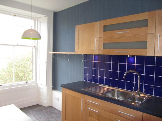  Image of 4 bedroom Flat to rent in Colinton Road Edinburgh EH10 at Merchiston Edinburgh Edinburgh, EH10 5EQ