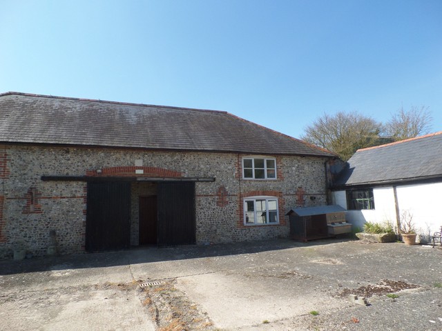  Image of 2 bedroom Detached house to rent in Compton Chichester PO18 at Cowdown Farm  Compton, PO18 9NW