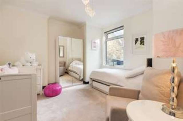  Image of 2 bedroom Flat for sale in Crossfield Road London NW3 at Belsize Park London Camden, NW3 4NT