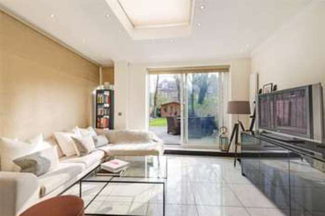  Image of 2 bedroom Flat for sale in Crossfield Road London NW3 at Belsize Park London Camden, NW3 4NT