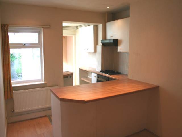  Image of 2 bedroom Terraced house to rent in Cumberland Street Worcester WR1 at Worcester  Worcester, WR1 1QE