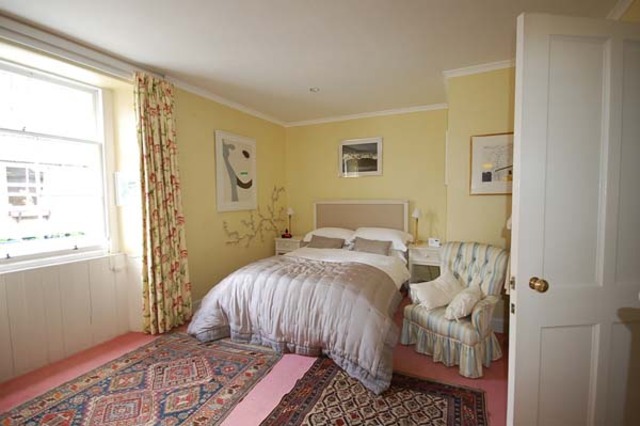  Image of 3 bedroom Mews to rent in Dean Park Mews Edinburgh EH4 at Comely Bank Edinburgh Edinburgh, EH4 1ED