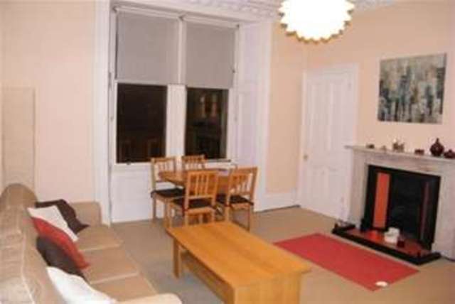  Image of 2 bedroom Flat to rent in Deanston Drive Shawlands Glasgow G41 at Glasgow, G41 3AD