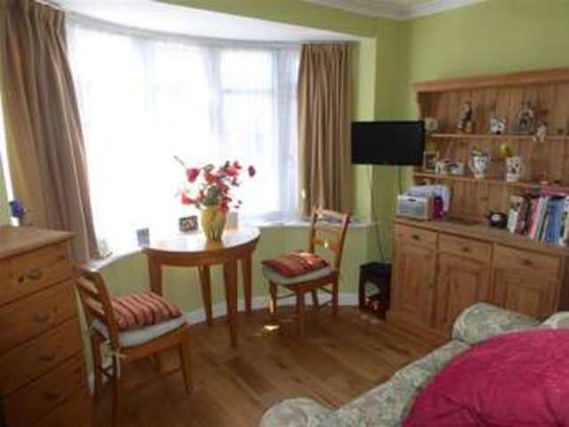  Image of 2 bedroom Bungalow for sale in Delce Road Rochester ME1 at Rochester Kent Rochester, ME1 2ET
