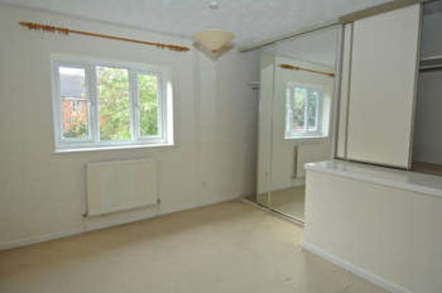  Image of 2 bedroom Terraced house to rent in Drake Close Hethersett Norwich NR9 at Hethersett Norwich Norfolk, NR9 3JS