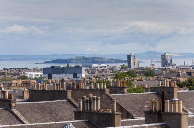  Image of 3 bedroom Flat to rent in Dundas Street Edinburgh EH3 at New Town Edinburgh Edinburgh, EH3 6QG