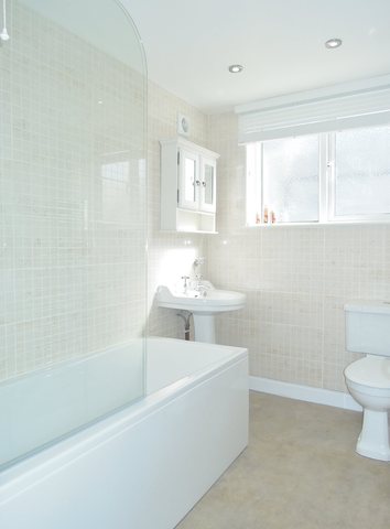  Image of 3 bedroom Detached house to rent in Durham Avenue Plymouth PL4 at St. Judes Plymouth Plymouth, PL4 8SR