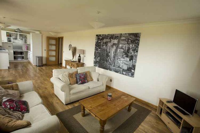  Image of 2 bedroom Flat to rent in Eagles View Livingston EH54 at Livingston West Lothian West Lothian, EH54 8AE