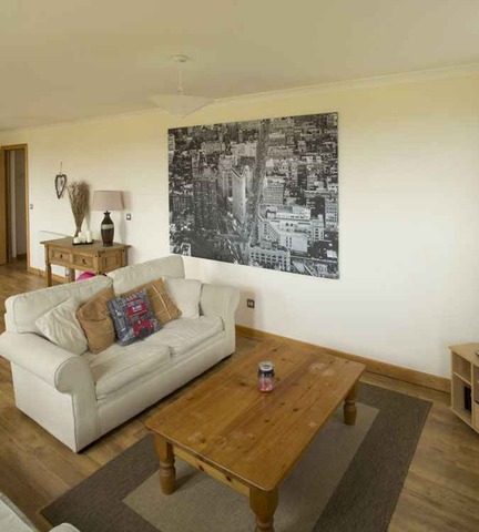  Image of 2 bedroom Flat to rent in Eagles View Livingston EH54 at Livingston West Lothian West Lothian, EH54 8AE