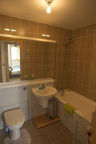  Image of 2 bedroom Flat to rent in Eagles View Livingston EH54 at Livingston West Lothian West Lothian, EH54 8AE