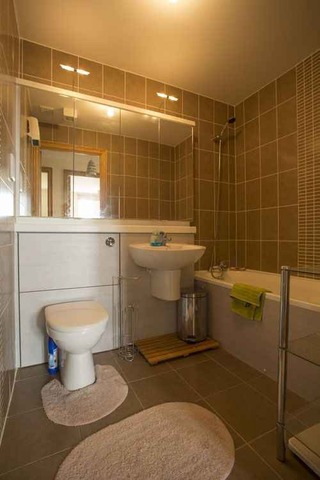  Image of 2 bedroom Flat to rent in Eagles View Livingston EH54 at Livingston West Lothian West Lothian, EH54 8AE