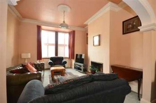  Image of 3 bedroom Terraced house for sale in Edburton Avenue Brighton BN1 at Brighton East Sussex Brighton, BN1 6EL