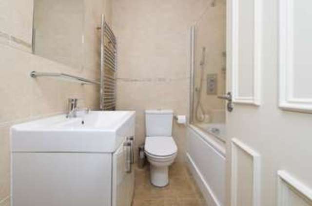  Image of 2 bedroom Flat for sale in Edith Grove London SW10 at Edith Grove  London, SW10 0NH