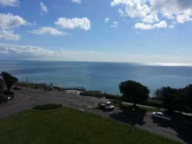  Image of 2 bedroom Property for sale in Grove Road Bournemouth BH1 at Elizabeth Court East Cliff East Cliff, BH1 3DS