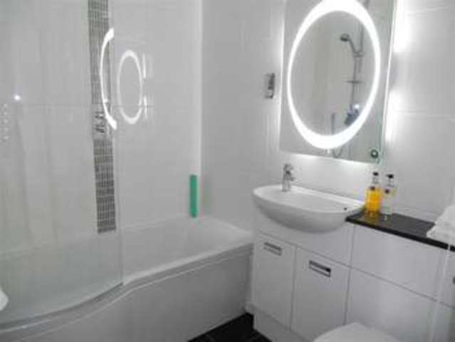  Image of 2 bedroom Property for sale in Grove Road Bournemouth BH1 at Elizabeth Court East Cliff East Cliff, BH1 3DS