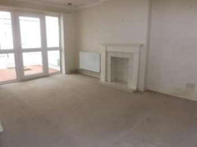  Image of 2 bedroom Bungalow for sale in Elm Road Folksworth Peterborough PE7 at Folksworth Peterborough Folksworth, PE7 3SX