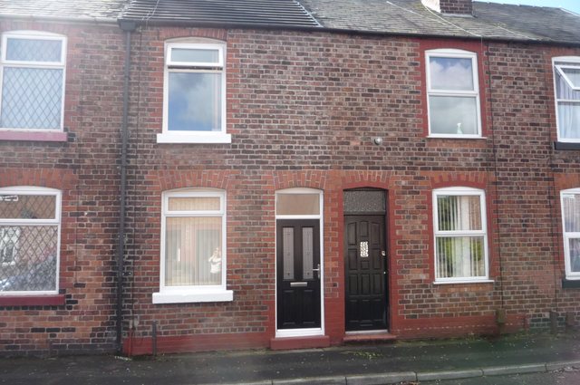  Image of 2 bedroom Detached house to rent in Evelyn Street Warrington WA5 at Sankey Bridges Warrington Great Sankey, WA5 1BJ