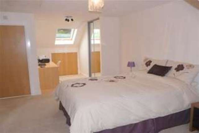  Image of 3 bedroom Property to rent in Cyprus Gardens Exmouth EX8 at Exmouth, EX8 2DP