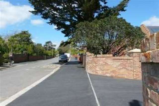 Image of 3 bedroom Property to rent in Cyprus Gardens Exmouth EX8 at Exmouth, EX8 2DP