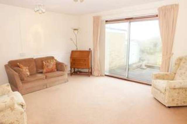  Image of 3 bedroom Detached house for sale in The Pines Faringdon SN7 at Faringdon Oxfordshire, SN7 8AU